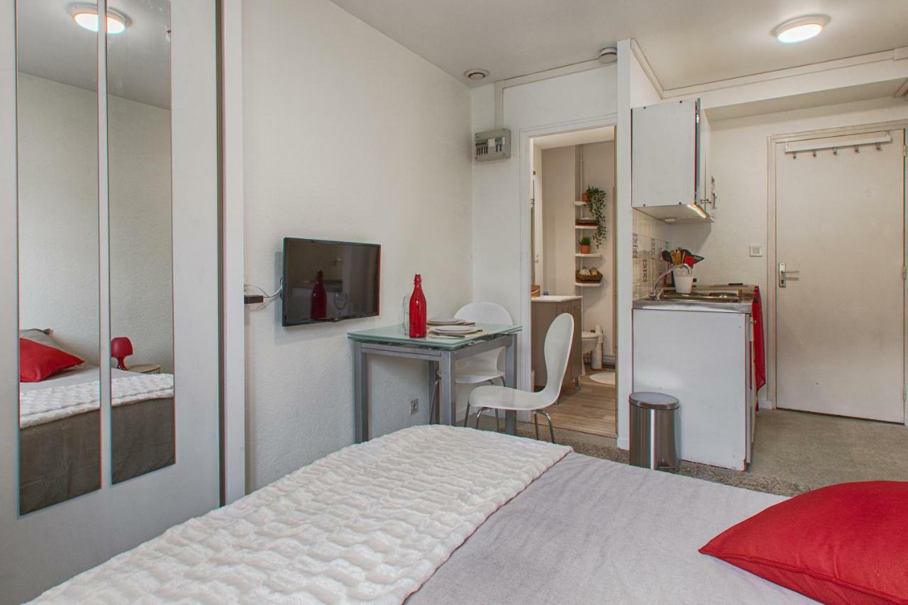 Studio Cosy + Hyper-Centre + Netflix Saint-Lo Bagian luar foto